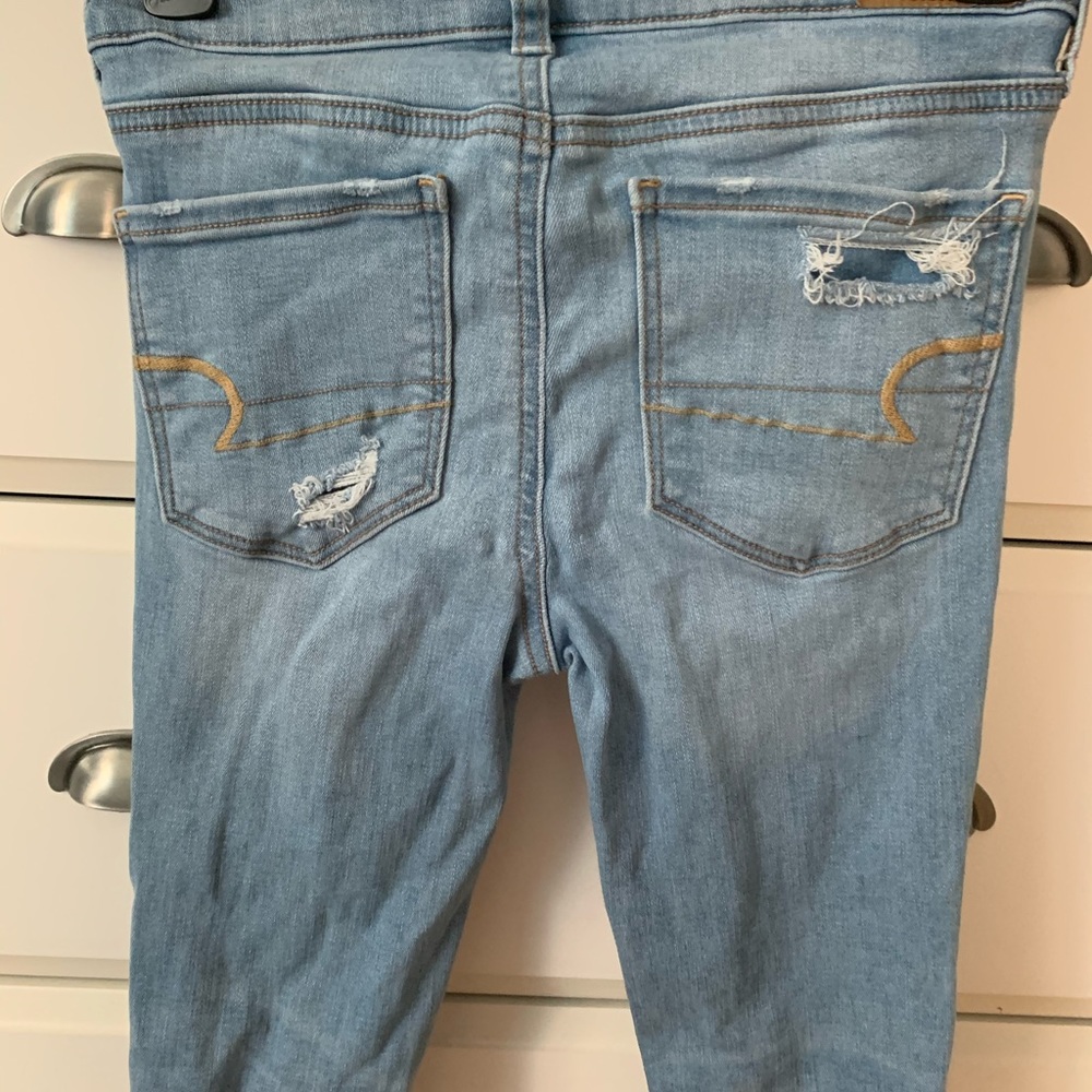 American Eagle Distressed Jeans